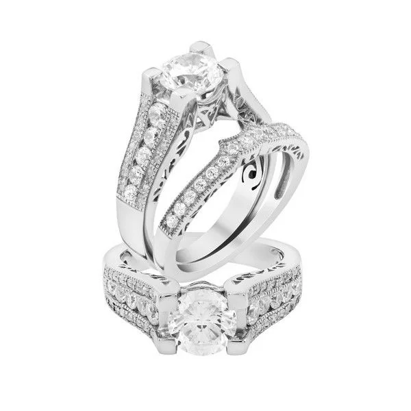 halo diamond engagement rings-Diamond Engagement Ring