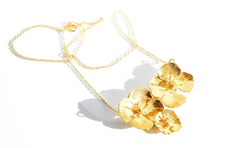 layered gold necklaces for women-Statement Valmue Necklace