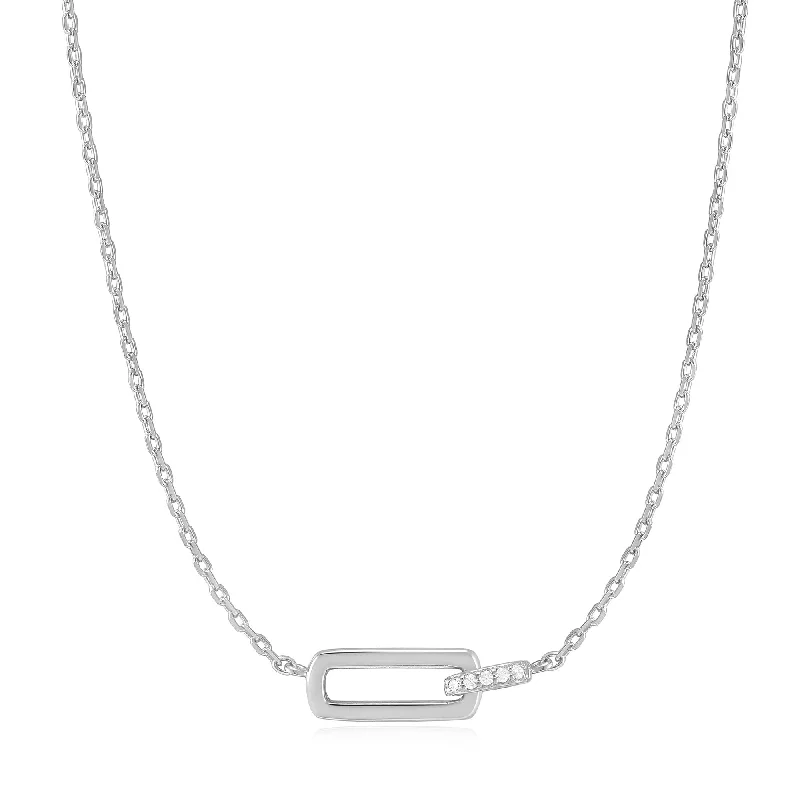 casual necklaces for women-Silver Glam Interlock Necklace