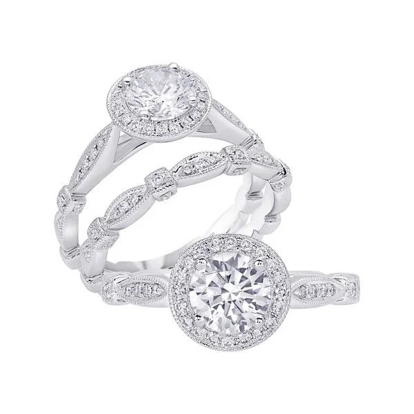 halo engagement rings-Diamond Engagement Ring