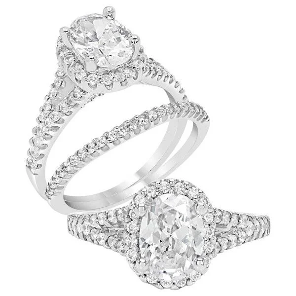 classic gold engagement rings-Diamond Engagement Ring