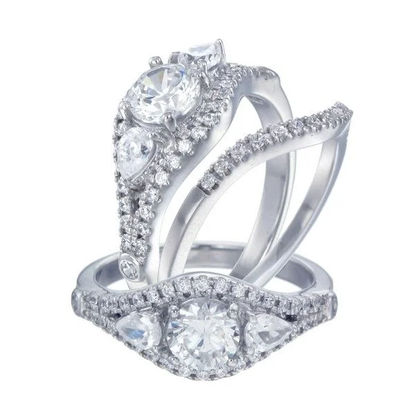 round-cut engagement rings-Diamond Engagement Ring