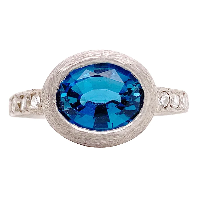 custom gold rings for women-Royal Blue Topaz Bezel Ring